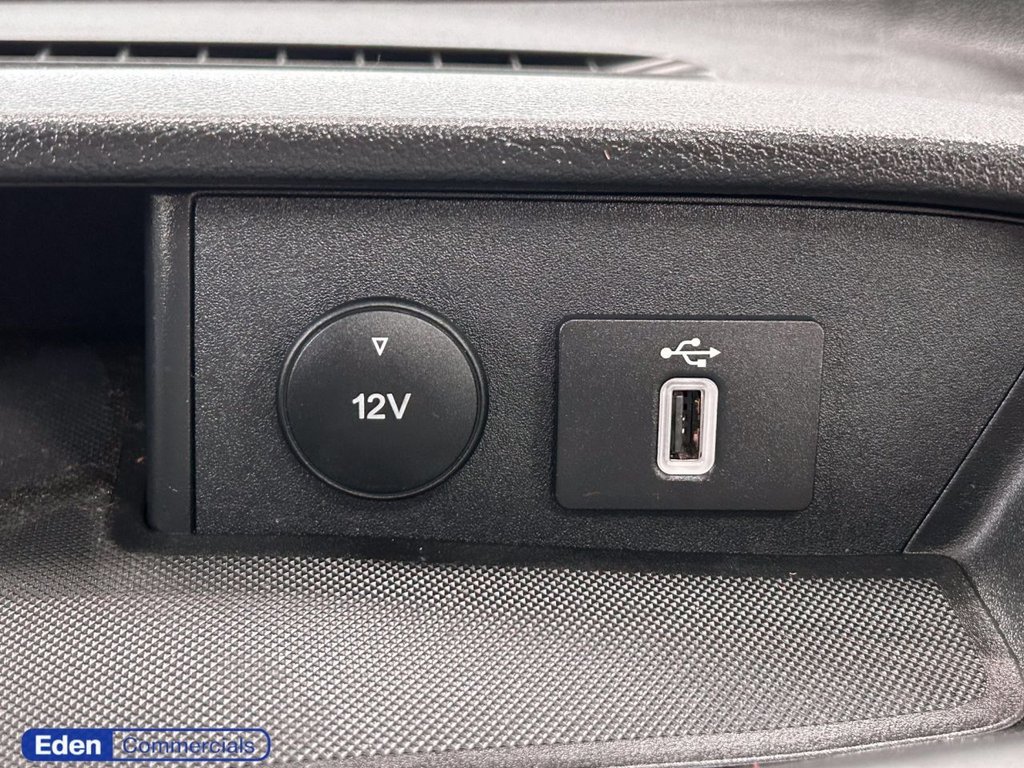 Used Ford Transit Custom 2023 for sale - 76820437: Photo 21