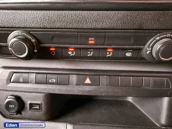 Used Vauxhall Vivaro 2021 for sale - 76223735: Photo 20