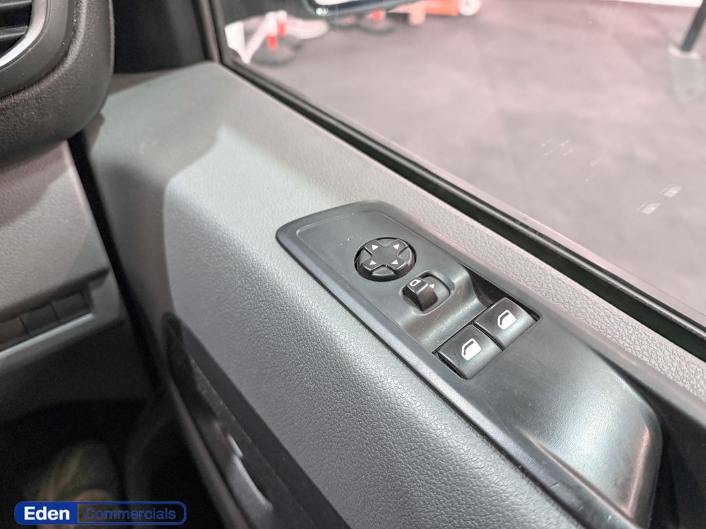 Used Vauxhall Vivaro 2022 for sale - 77547023: Photo 25