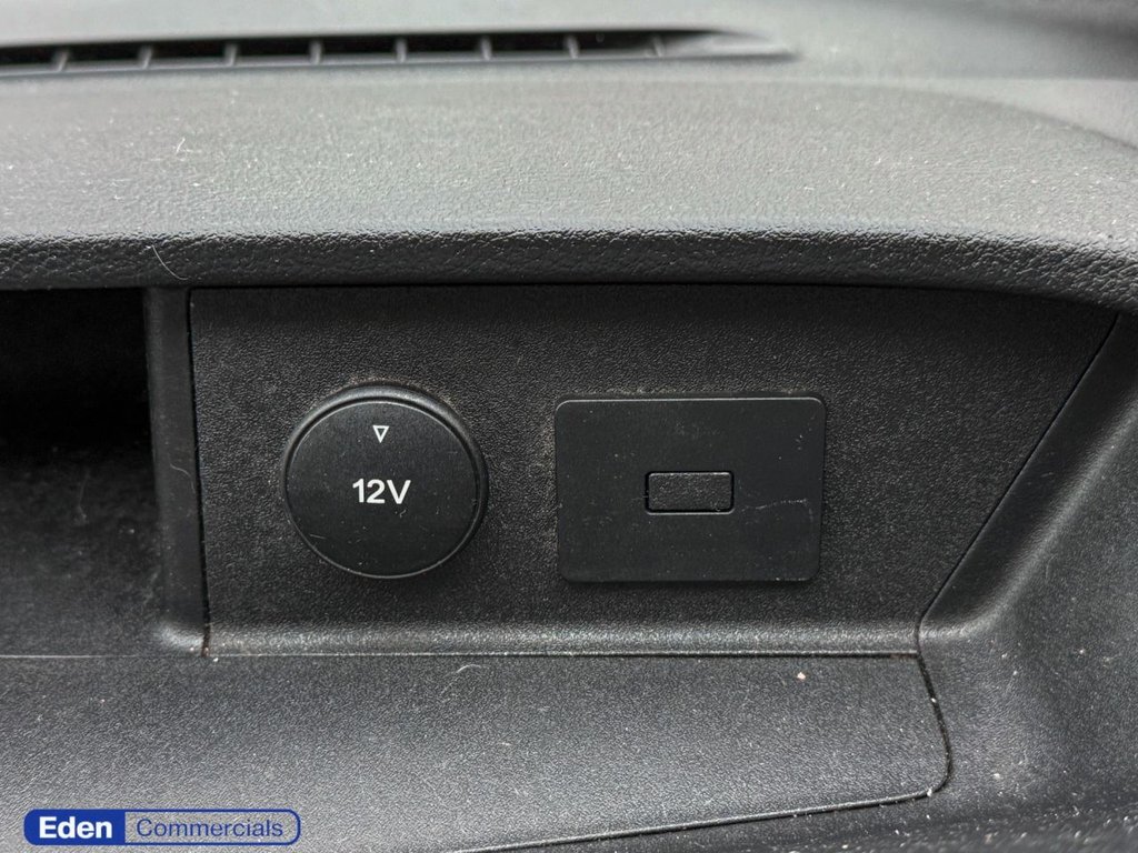 Used Ford Transit Custom 2019 for sale - 76711642: Photo 18