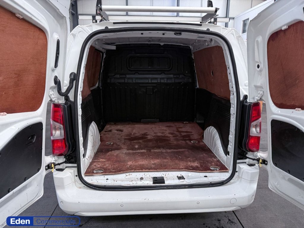 Used Vauxhall Combo 2020 for sale - 76429731: Photo 4