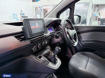 Used Renault Kangoo Maxi 2025 for sale - 76118789: Photo