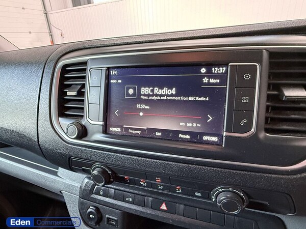 Used Vauxhall Vivaro 2022 for sale - 76105629: Photo 23