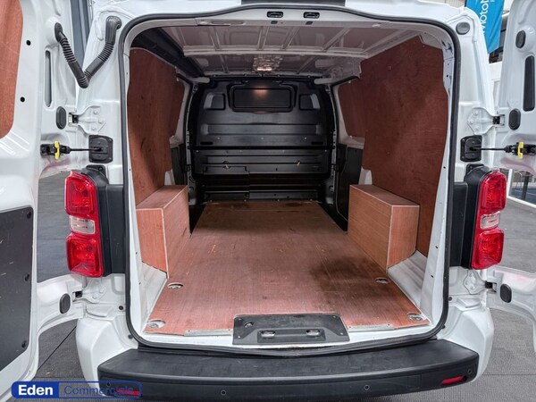 Used Vauxhall Vivaro 2022 for sale - 76105629: Photo 4