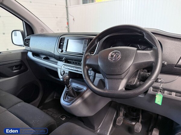 Used Vauxhall Vivaro 2022 for sale - 76105629: Photo 9