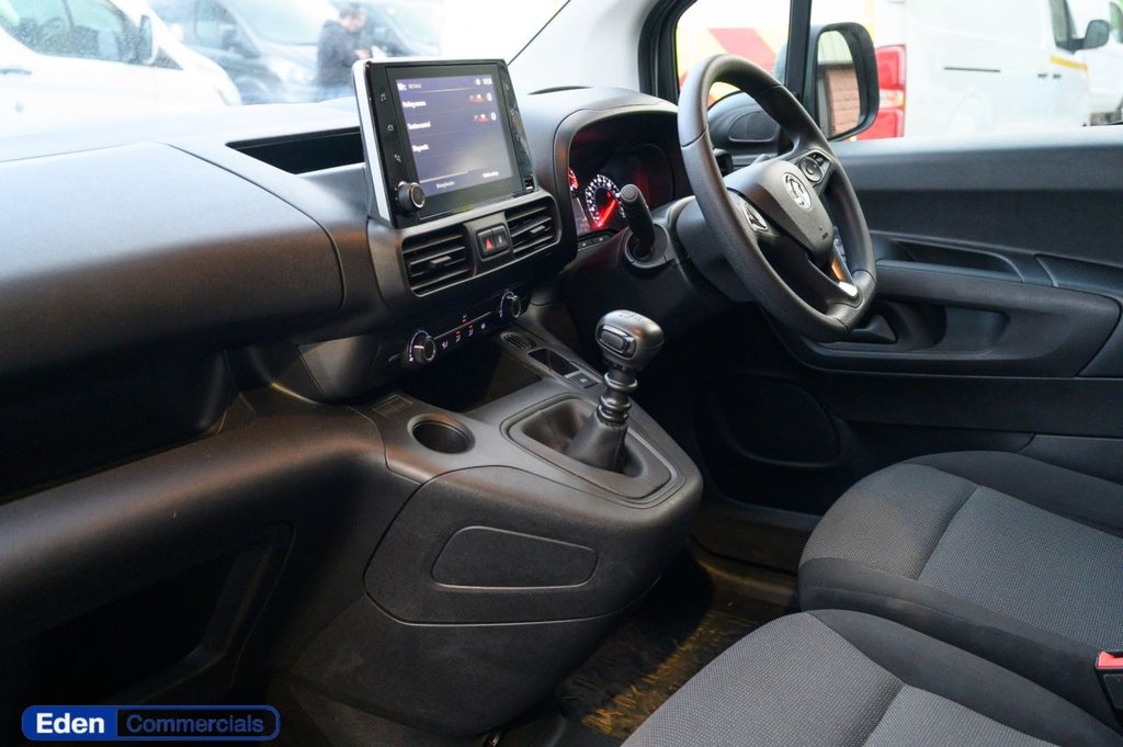 Used Vauxhall Combo 2022 for sale - 76883187: Photo 3