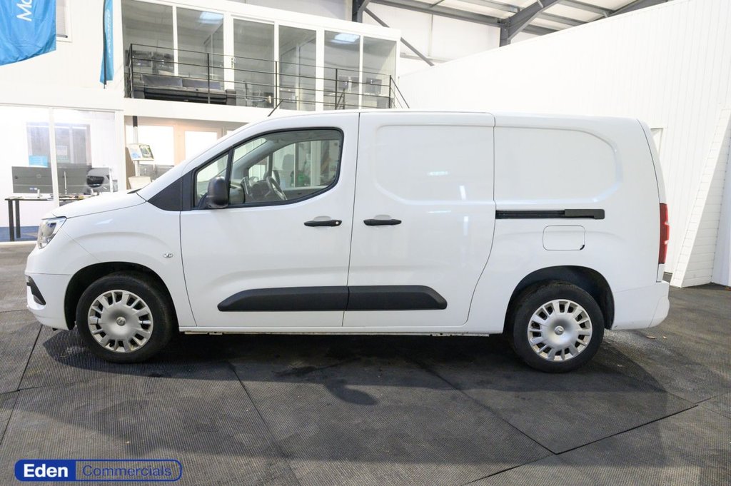 Used Vauxhall Combo 2022 for sale - 76883187: Photo 7