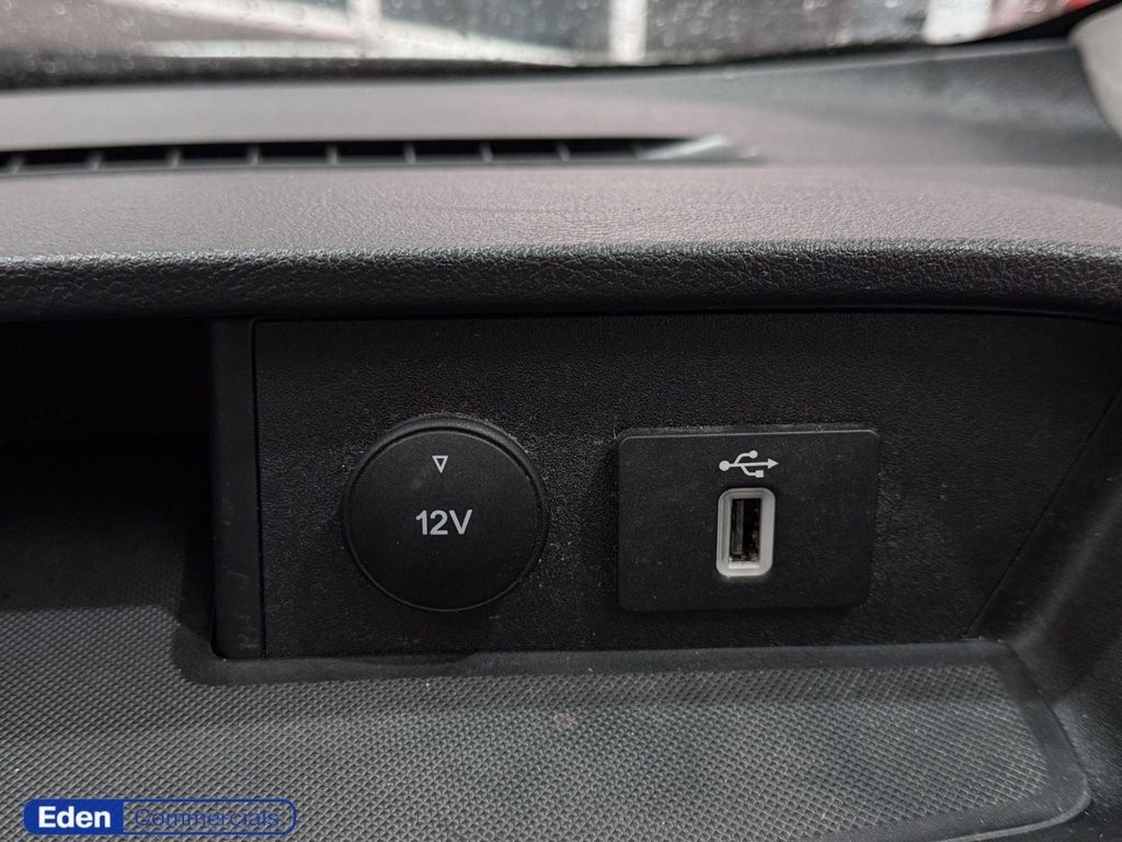 Used Ford Transit Custom 2023 for sale - 77383600: Photo 24