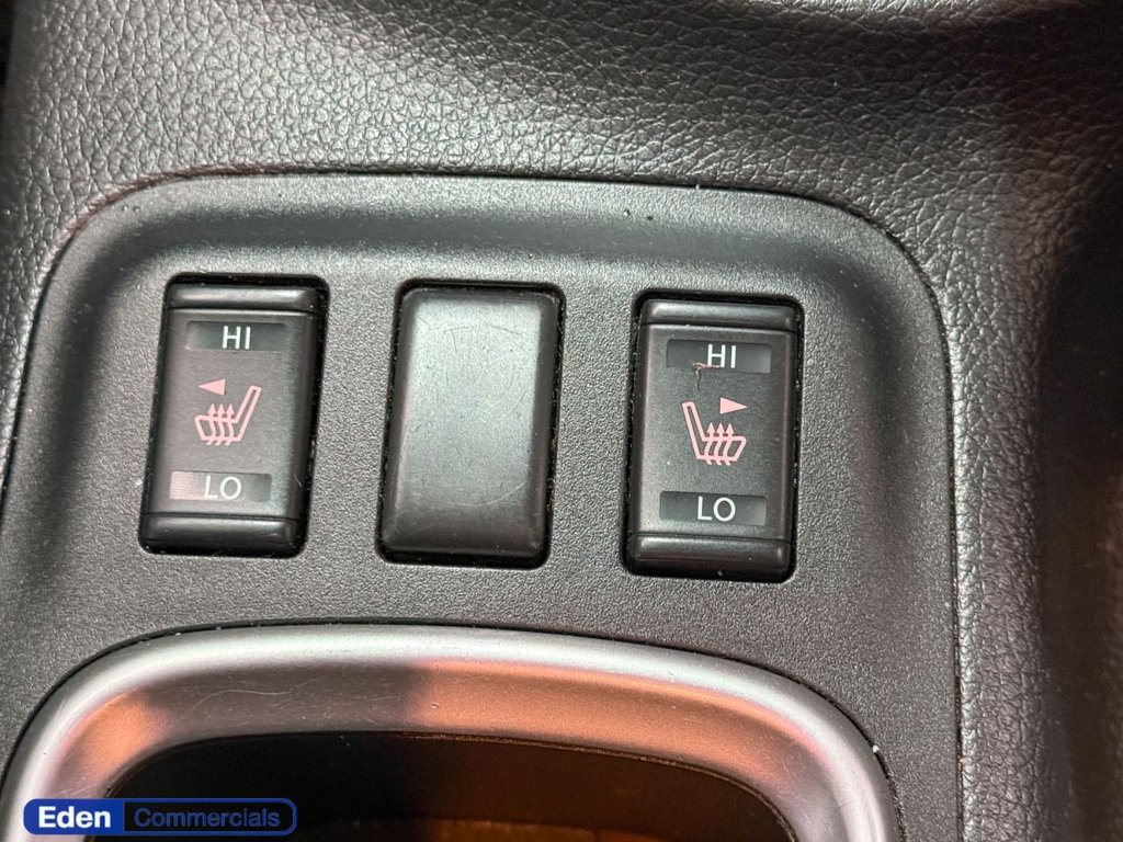 Used Nissan Navara 2021 for sale - 77557625: Photo 33