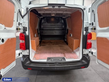 Used Vauxhall Vivaro 2024 for sale - 75748122: Photo