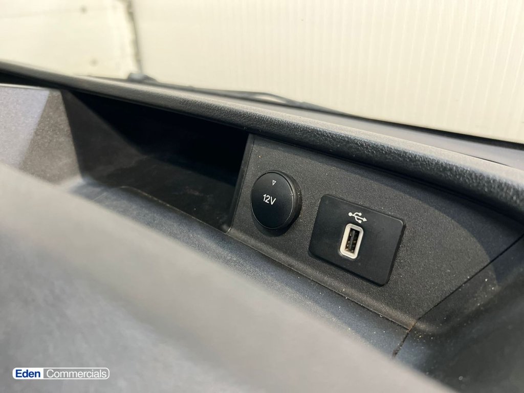 Used Ford Transit Custom 2019 for sale - 76632162: Photo 31