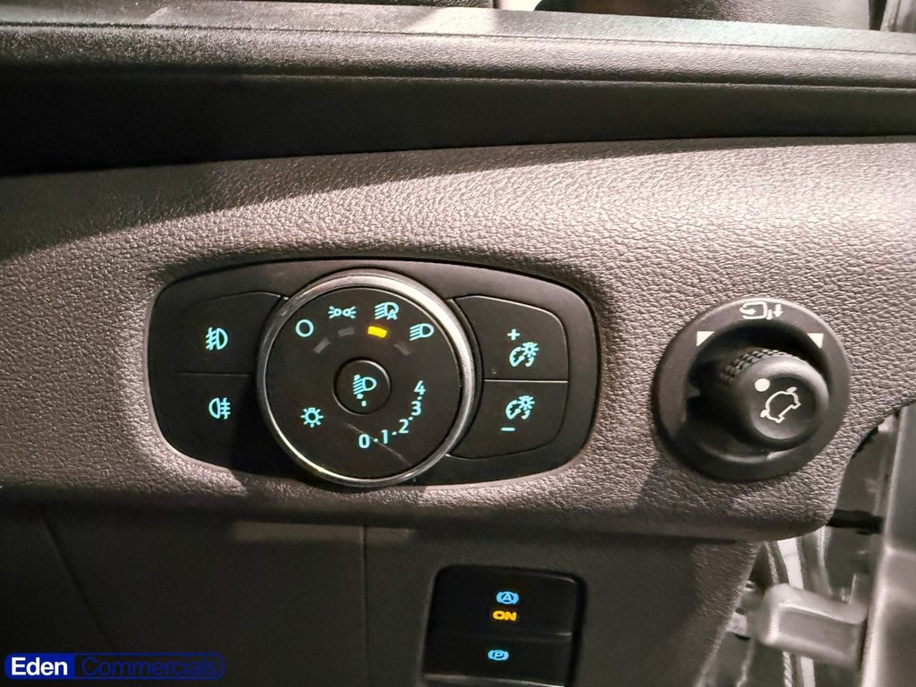 Used Ford Transit 2025 for sale - 76642064: Photo 23