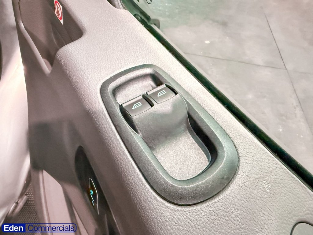 Used Ford Transit 2025 for sale - 76642064: Photo 25