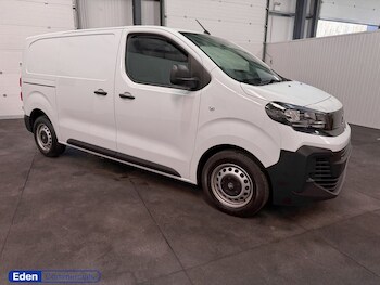 Vauxhall Vivaro feature image