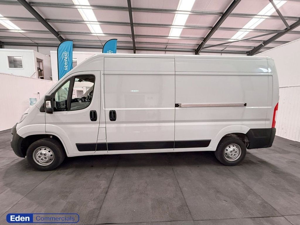 Used Vauxhall Movano 2024 for sale - 76820474: Photo 3