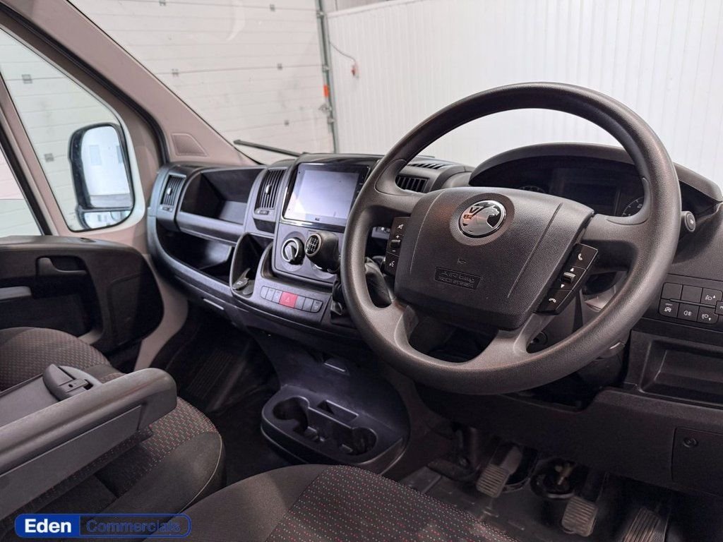 Used Vauxhall Movano 2024 for sale - 76820474: Photo 9
