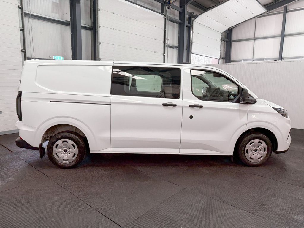 Used Ford Transit Custom 2024 for sale - 77680356: Photo 2