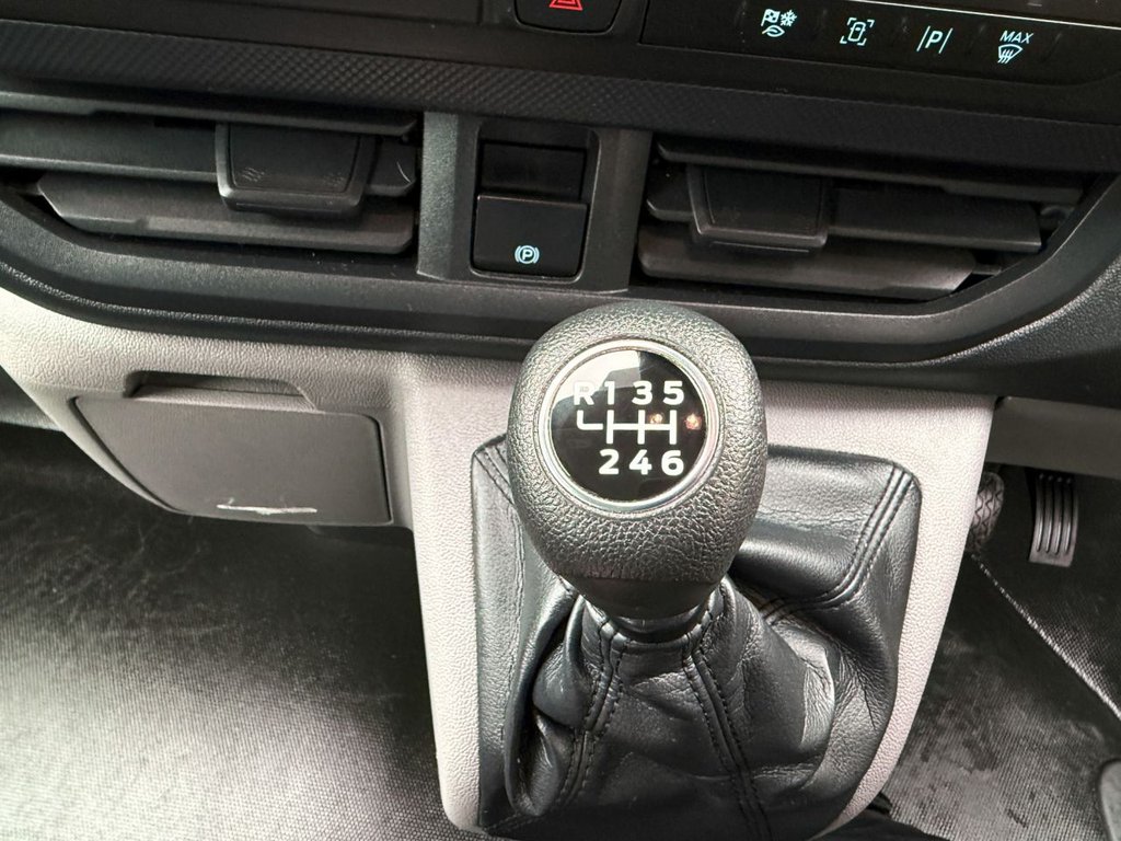 Used Ford Transit Custom 2024 for sale - 77680356: Photo 38