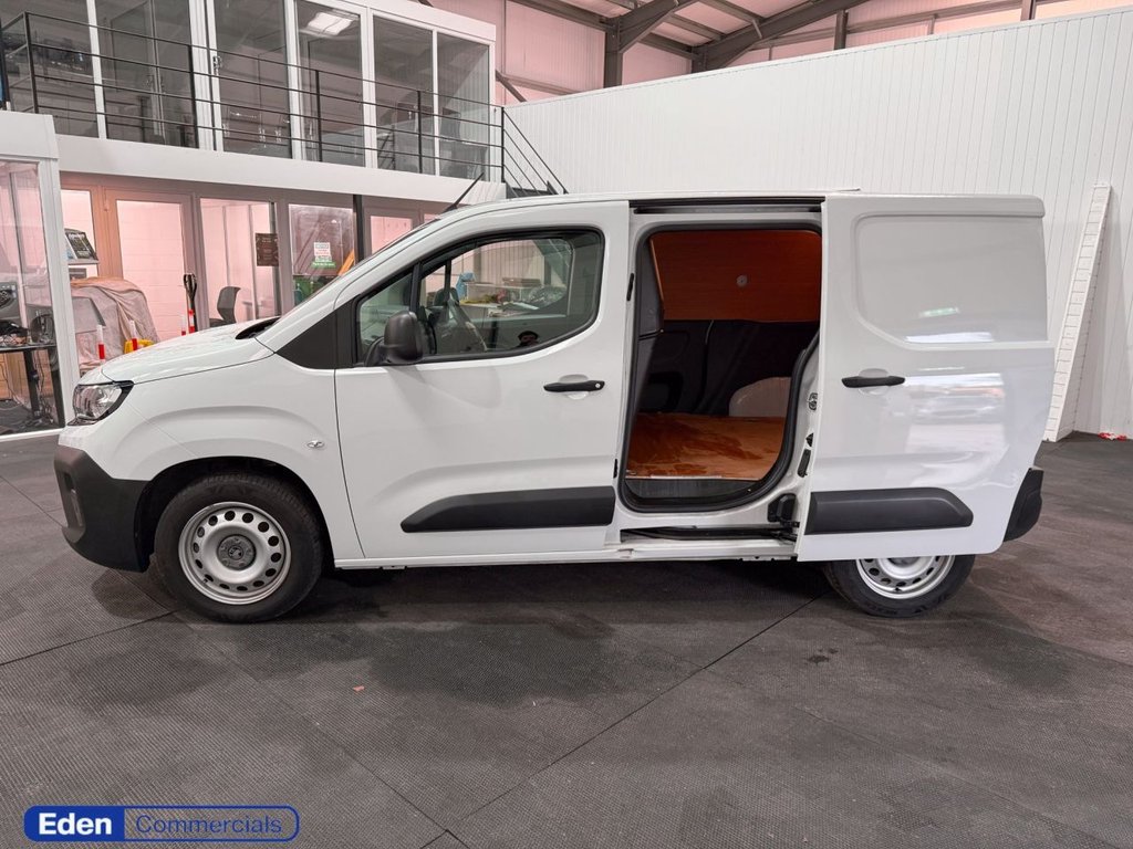 Used Vauxhall Combo 2024 for sale - 77368977: Photo 11