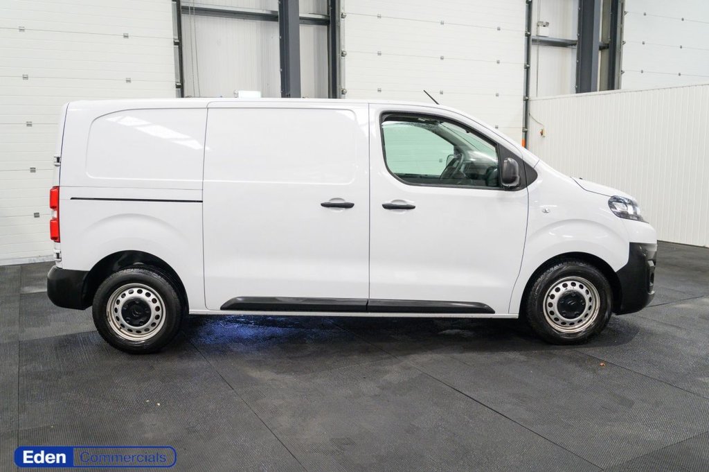 Used Citroen Dispatch 2023 for sale - 76909735: Photo 2