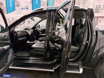 Used Nissan Navara 2021 for sale - 79178308: Photo