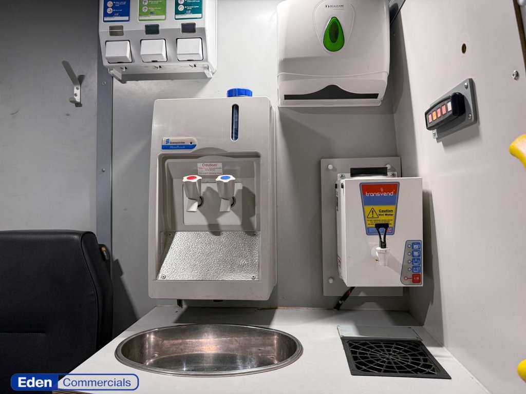 Used Ford Transit 2022 for sale - 76711602: Photo 12