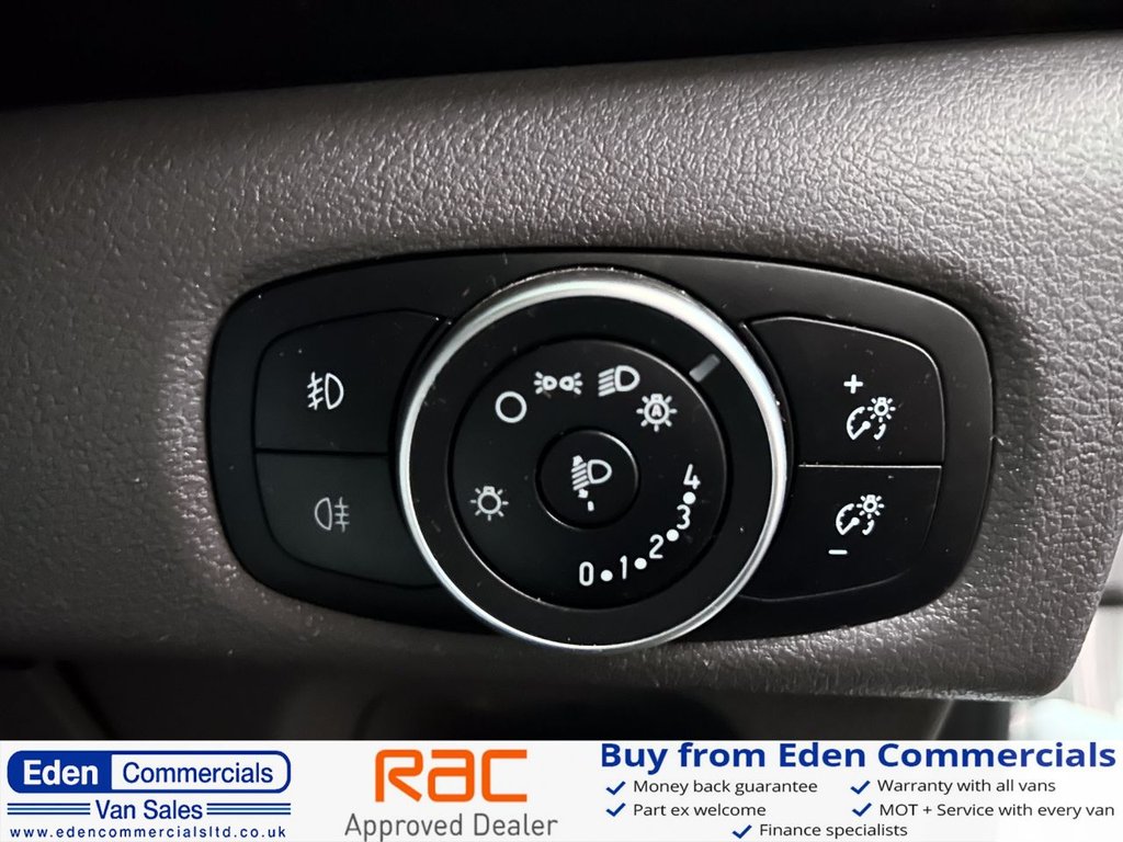 Used Ford Transit Custom 2018 for sale - 76509847: Photo 19