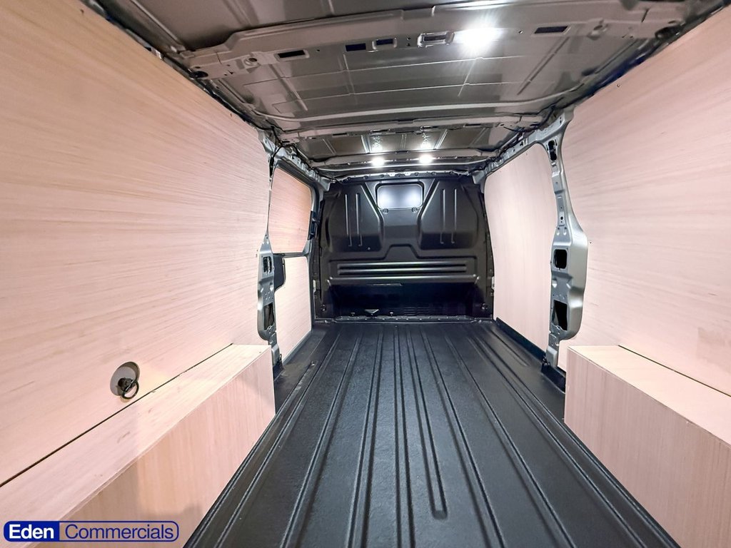 Used Ford Transit Custom 2025 for sale - 76642066: Photo 4