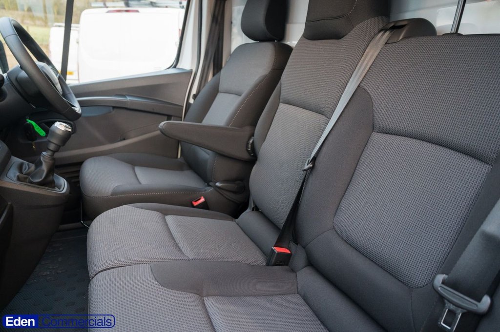 Used Renault Trafic 2025 for sale - 77139632: Photo 38