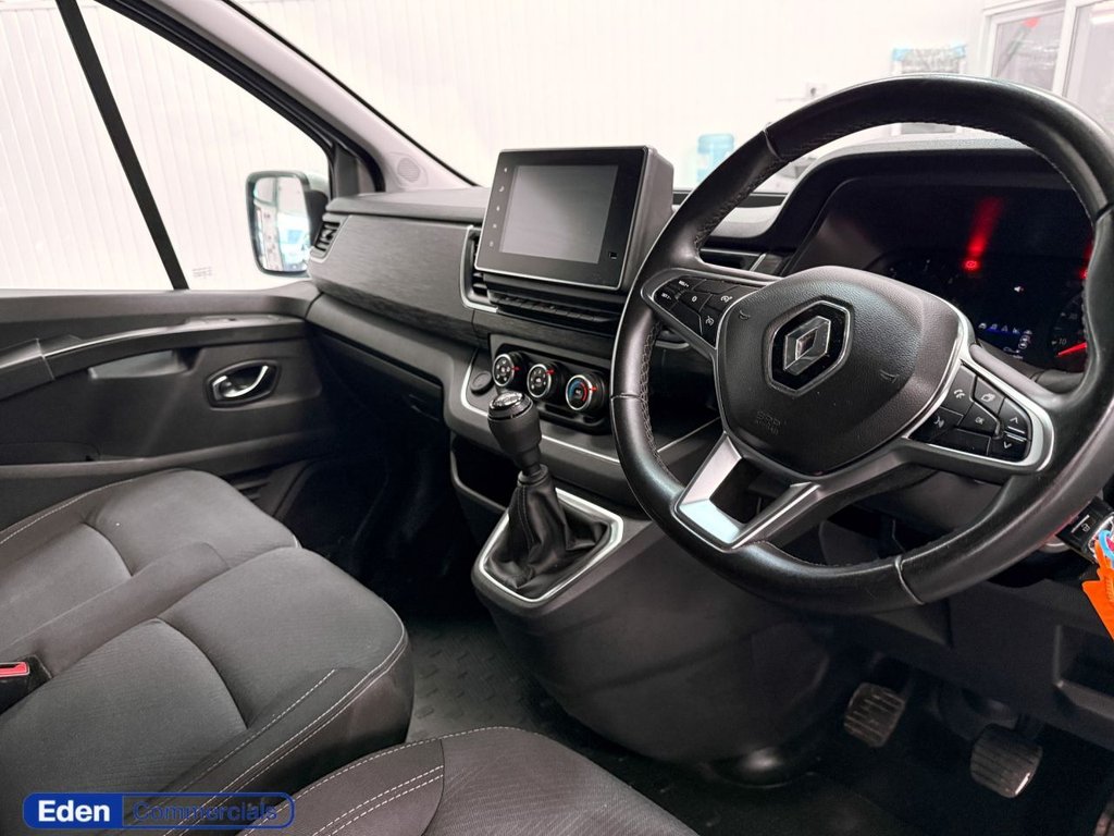 Used Renault Trafic 2022 for sale - 77967049: Photo 11