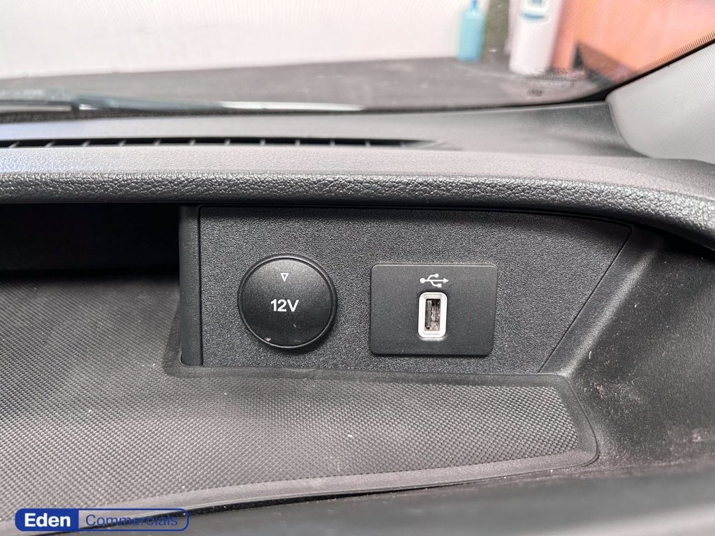 Used Ford Transit Custom 2020 for sale - 76632111: Photo 17