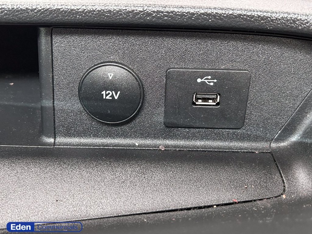 Used Ford Transit Custom 2022 for sale - 76848132: Photo 6