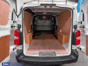 Used Vauxhall Vivaro 2024 for sale - 75748118: Photo
