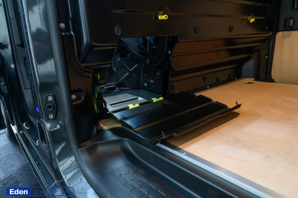 Used Vauxhall Vivaro 2025 for sale - 76973350: Photo 32