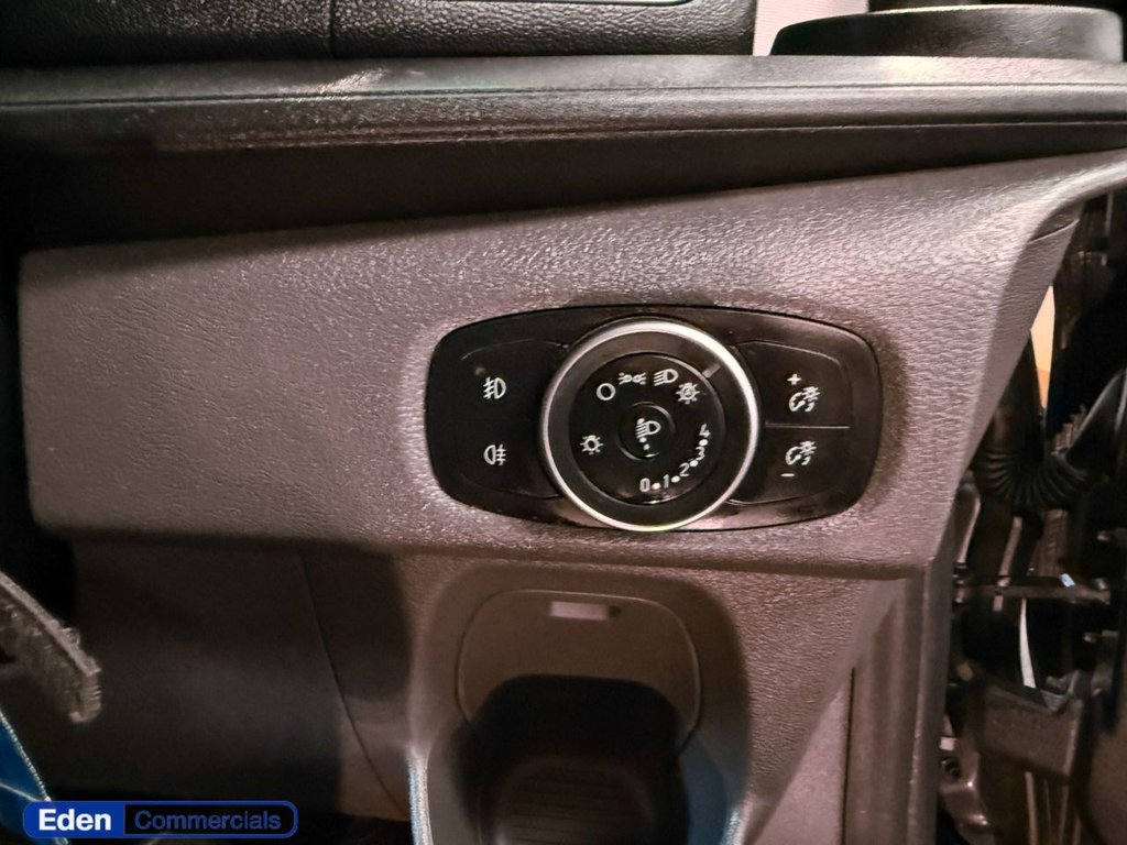 Used Ford Transit Custom 2022 for sale - 76783557: Photo 21