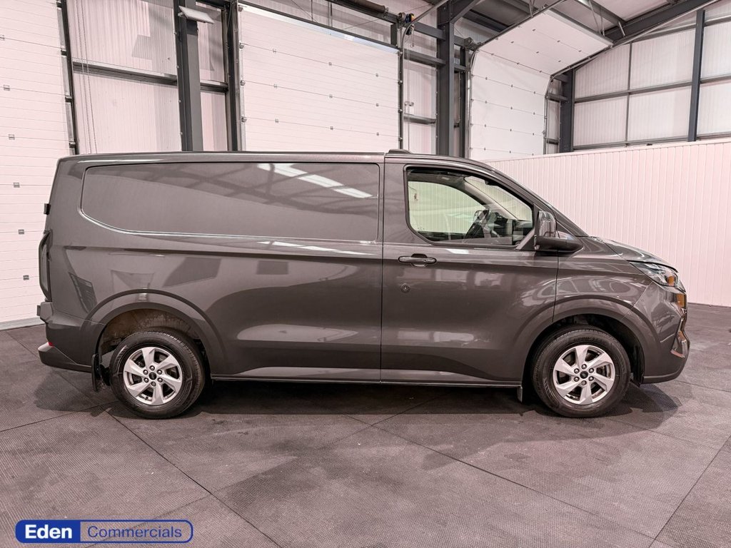 Used Ford Transit Custom 2024 for sale - 76820568: Photo 2
