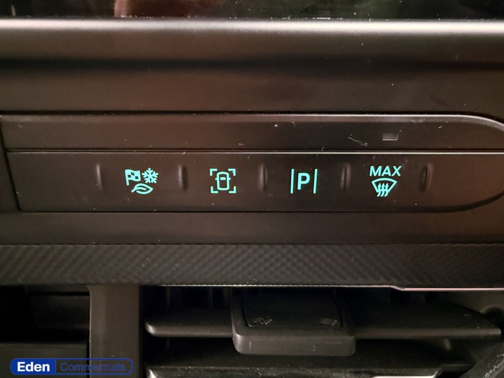 Used Ford Transit Custom 2024 for sale - 76820568: Photo 31