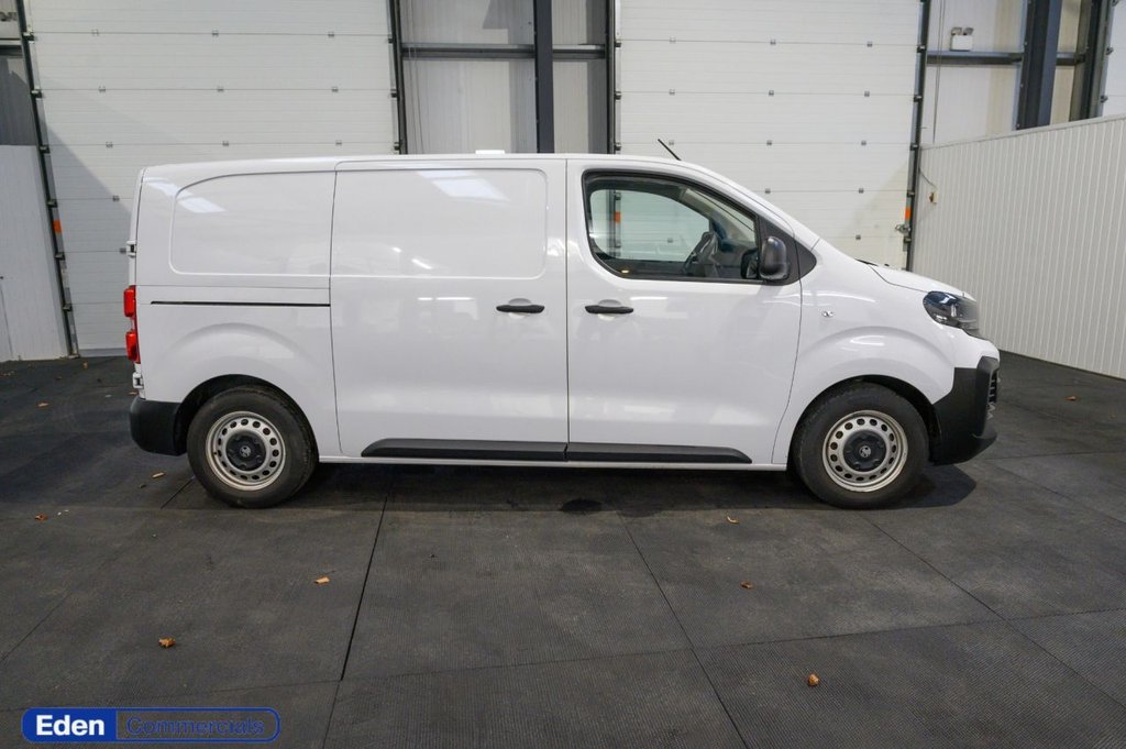 Used Vauxhall Vivaro 2024 for sale - 76923202: Photo 2