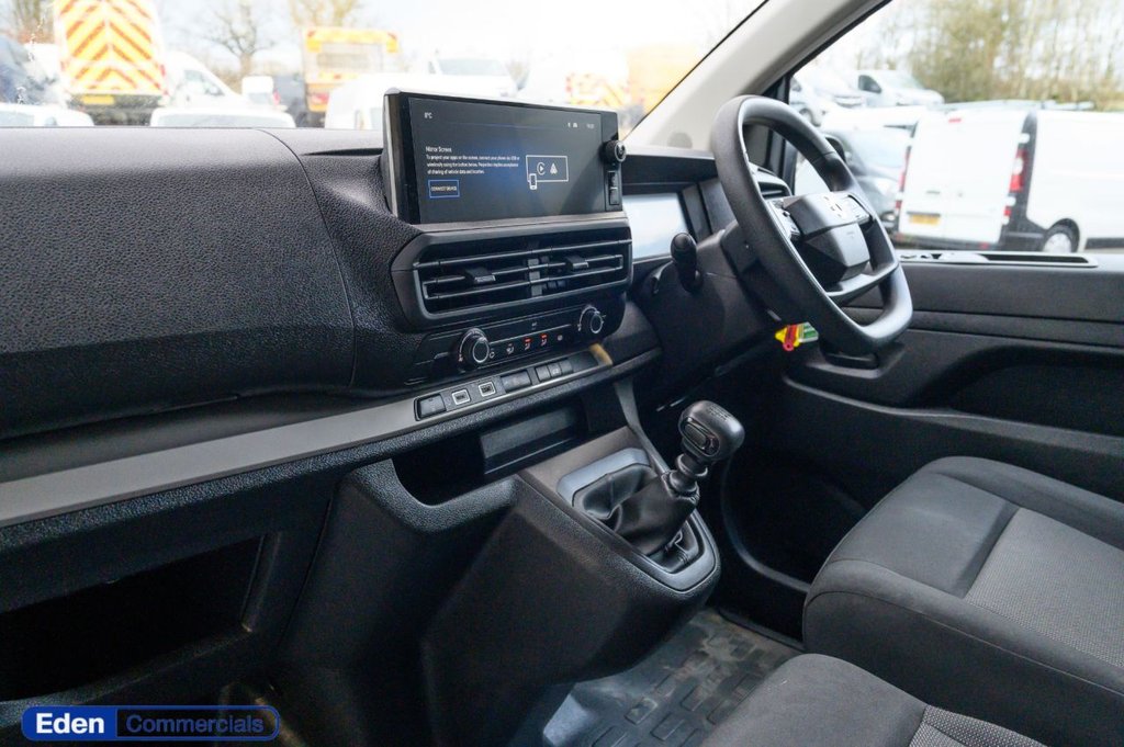 Used Vauxhall Vivaro 2024 for sale - 76923202: Photo 3