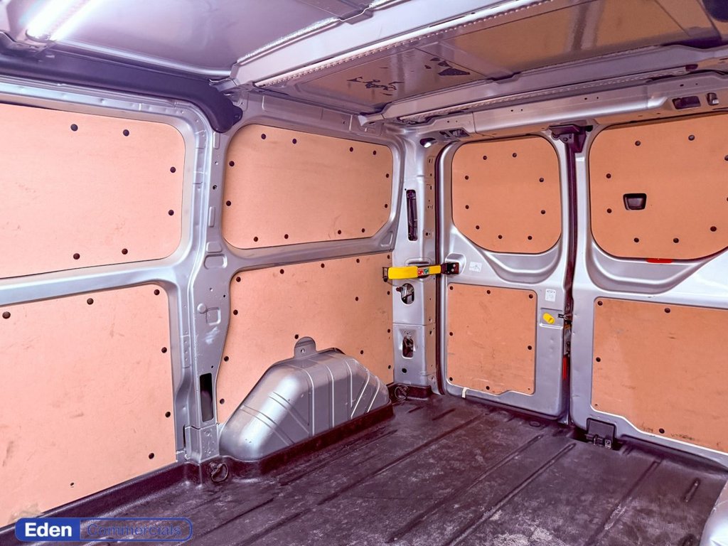 Used Ford Transit Custom 2023 for sale - 76686574: Photo 4