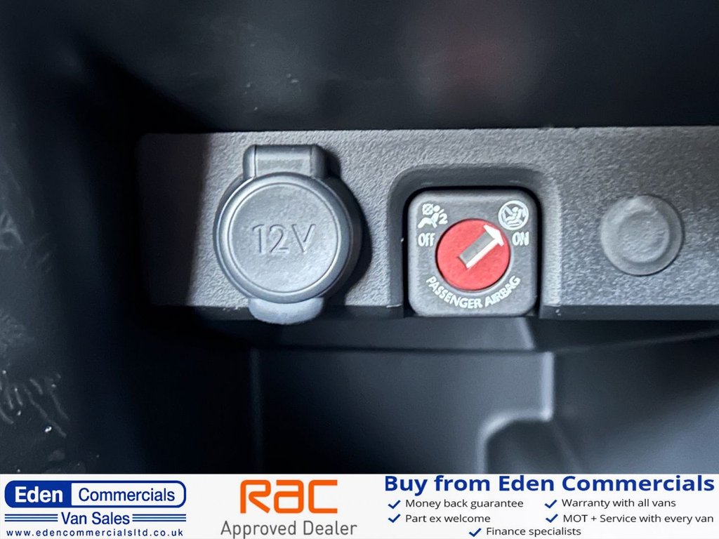 Used Vauxhall Vivaro 2025 for sale - 76820227: Photo 12