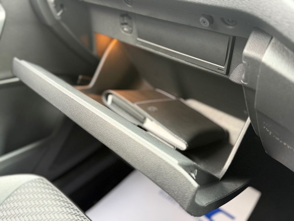 Used Volkswagen T-Roc 2021 for sale - 77981486: Photo 32