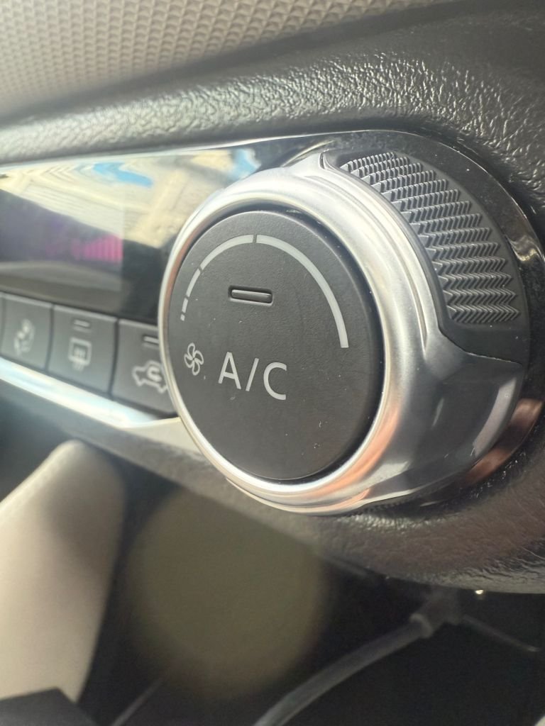 Used Nissan Micra 2018 for sale - 76632478: Photo 44