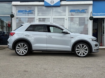 Used Volkswagen T-Roc 2019 for sale - 79493601: Photo