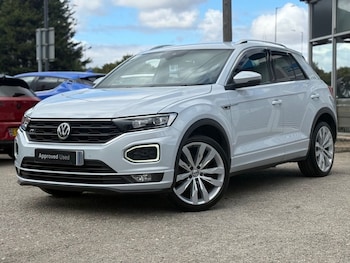 Used Volkswagen T-Roc 2019 for sale - 79493601: Photo