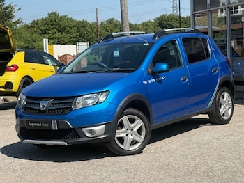 Used Dacia Sandero Stepway 2015 for sale - 79186823: Photo