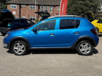 Used Dacia Sandero Stepway 2015 for sale - 79186823: Photo
