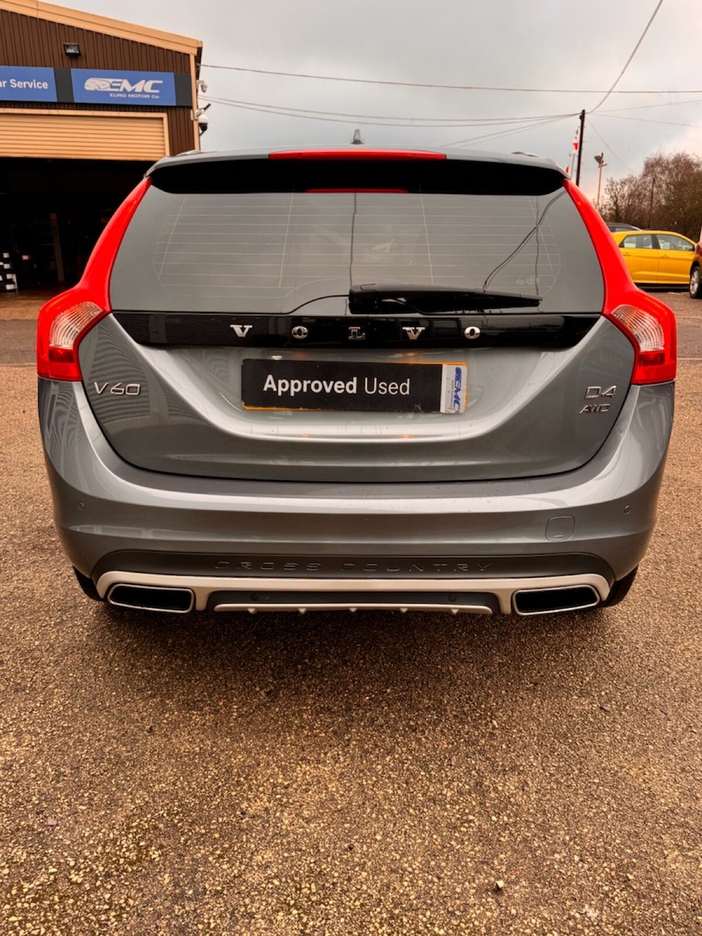 Used Volvo V60 Cross Country 2016 for sale - 77212296: Photo 11