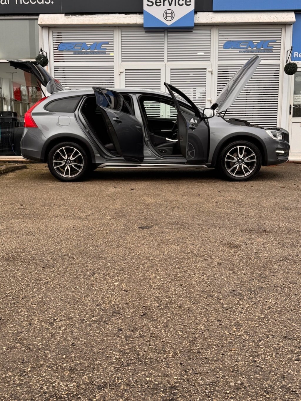 Used Volvo V60 Cross Country 2016 for sale - 77212296: Photo 15