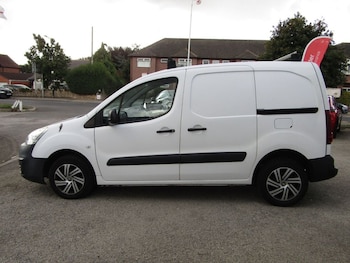 Used Peugeot Partner 2015 for sale - 75986215: Photo